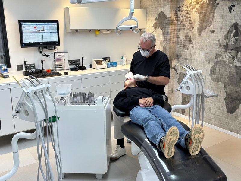 Consultation en orthopédie dento faciale Le Havre Dr Moiteaux